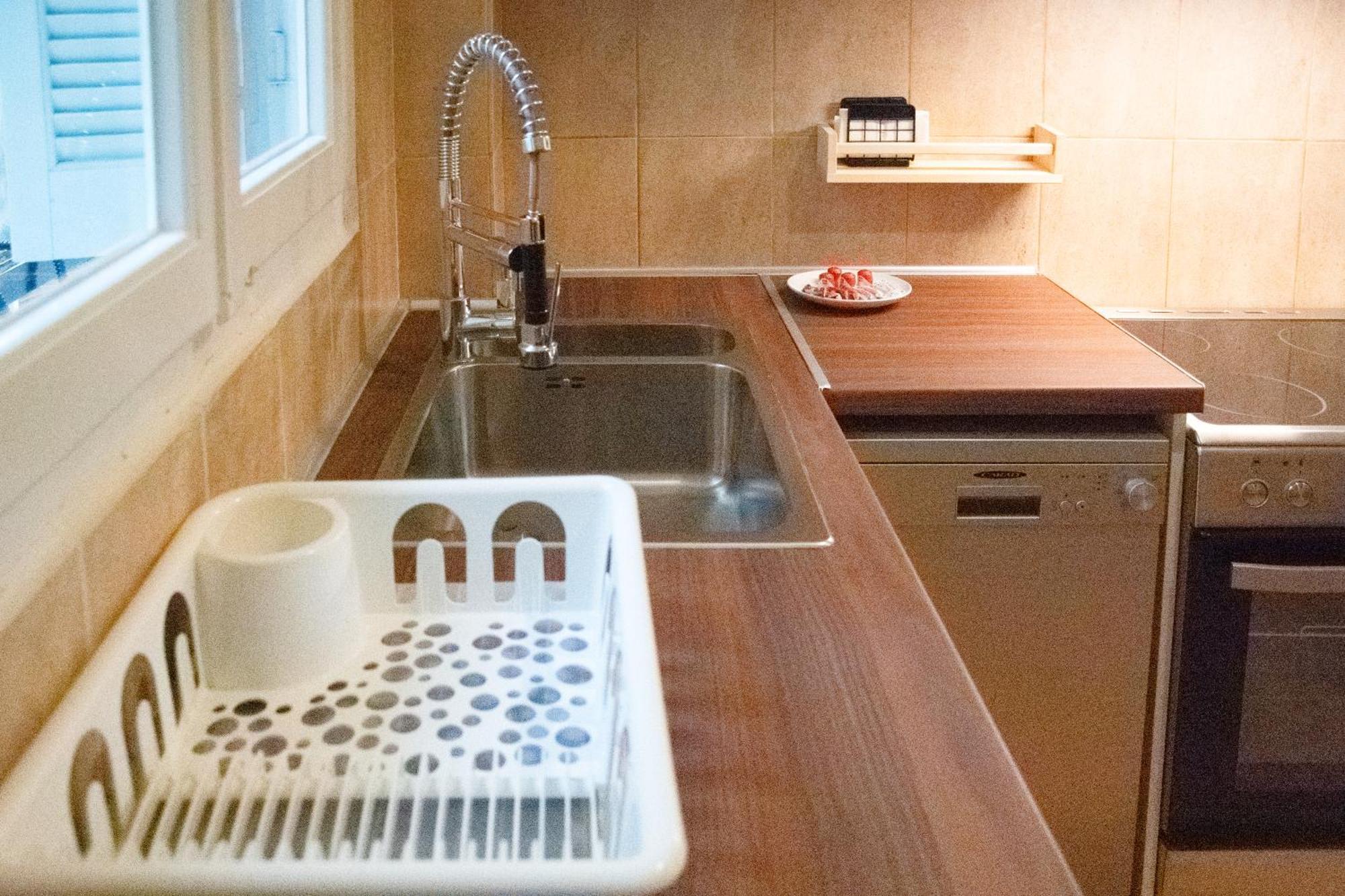 Spacious Modern Apartment In Pagkrati Афіни Екстер'єр фото
